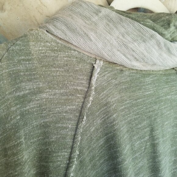 FREE PEOPLE Olive Green Cowl Neck Pull-Over Sweater ONE BODY UN Corp - Picture 11 of 12